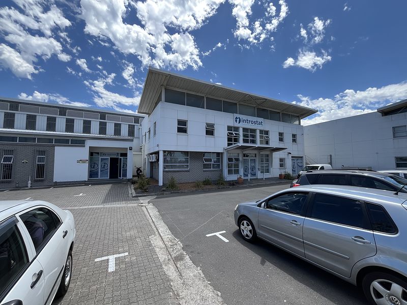 626 m² Industrial to let in Viking Park , 7 Thor Circle (photo 2)