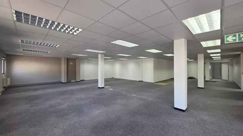 254 m² Office to let in Tyger Valley, 2 Bella Rosa (photo 16)
