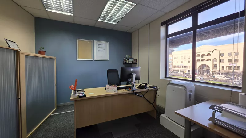 1 067 m² Office to let in Tyger Chambers, Tyger Chambers 2 (photo 64)