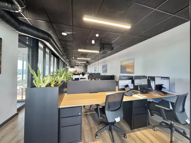 437 m² Office to let in Waterfront, V & A Waterfront Helistop (photo 15)