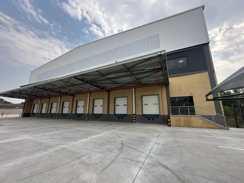 6 703 m² Industrial to let in Gauteng, Bredell (photo 1)
