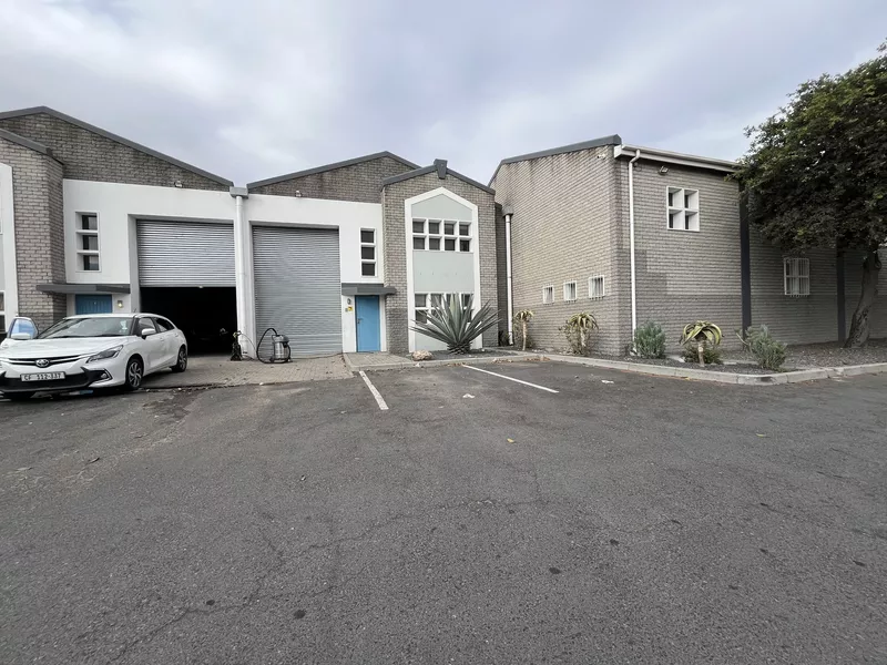 462 m² Property to let in Airport Industrial, Airport Business Park (photo 3)