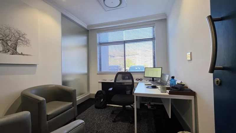 3 816 m² Office to let in Estuaries Office Estate, No 2 Estuaries (photo 30)