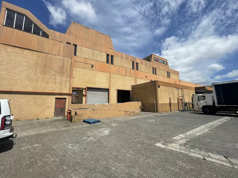 2 300 m² Industrial to let in Southern Suburbs, Foodiez Unit (photo 2)