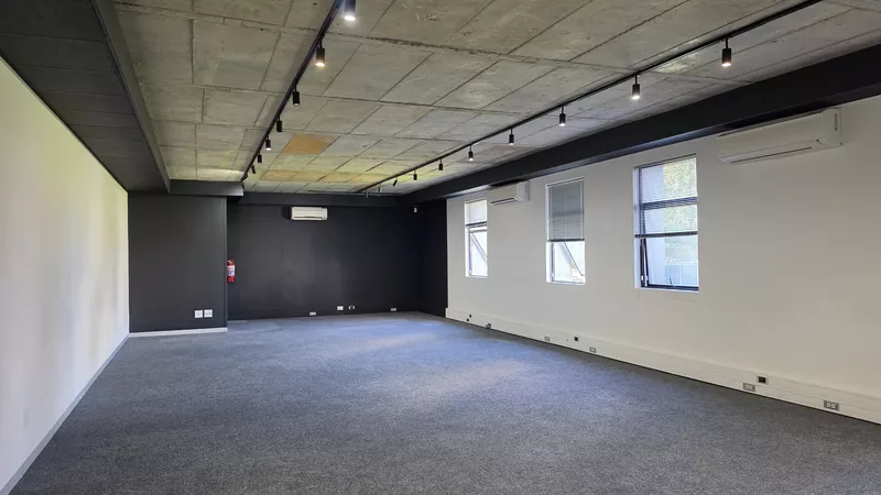 224 m² Office to let in Parow, De Tijger Business Park Building 2 (photo 18)
