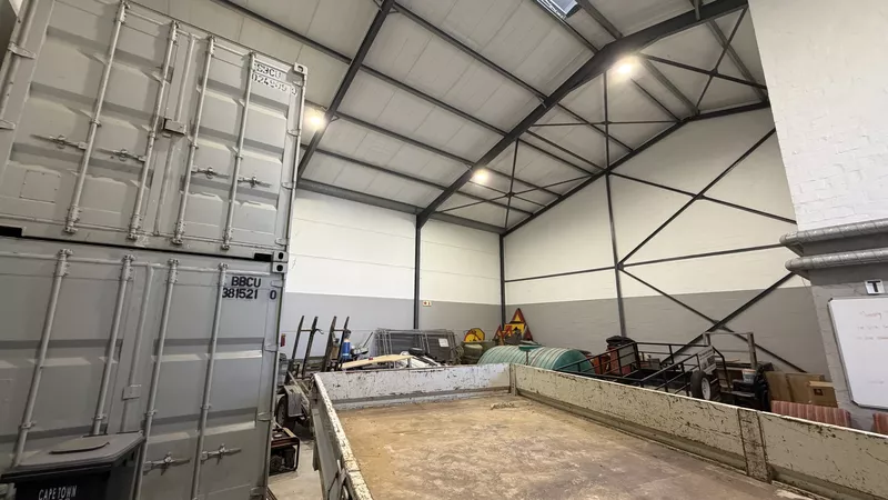 327 m² Industrial to let in Stonewood Estate , 27 Tanzanite Crescent (photo 8)