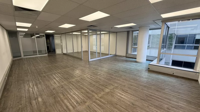 95 m² Office to let in Claremont, Sunclare (photo 12)