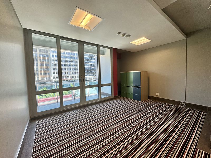 509 m² Office to let in Cape Town City Centre/CBD, 33 Heerengracht Street (photo 14)