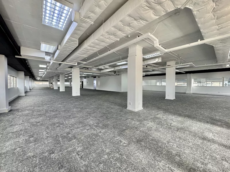 974 m² Office to let in Cape Town City Centre/CBD, 14 Long Street (photo 10)