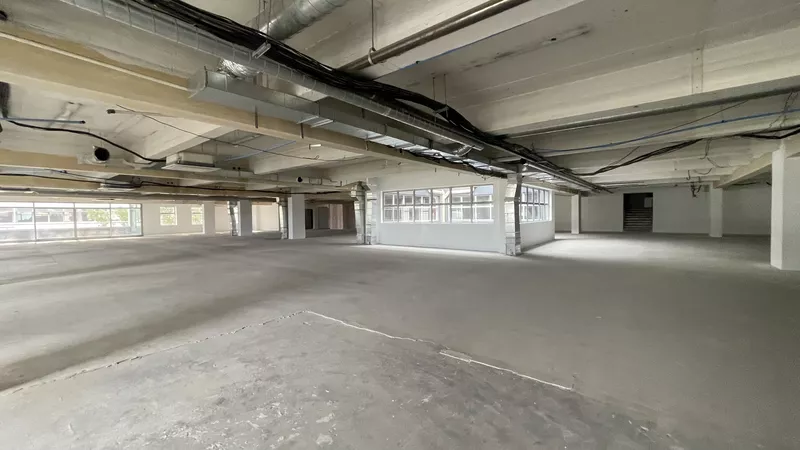 1 184 m² Office to let in Cape Town City Centre/CBD, Amber Place (photo 24)