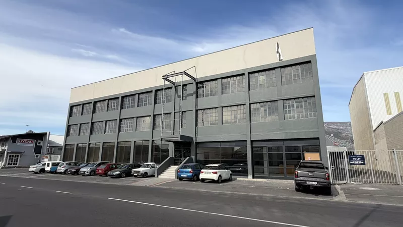 1 900 m² Property to let in Paarden Eiland, Paarden Eiland Works (photo 3)