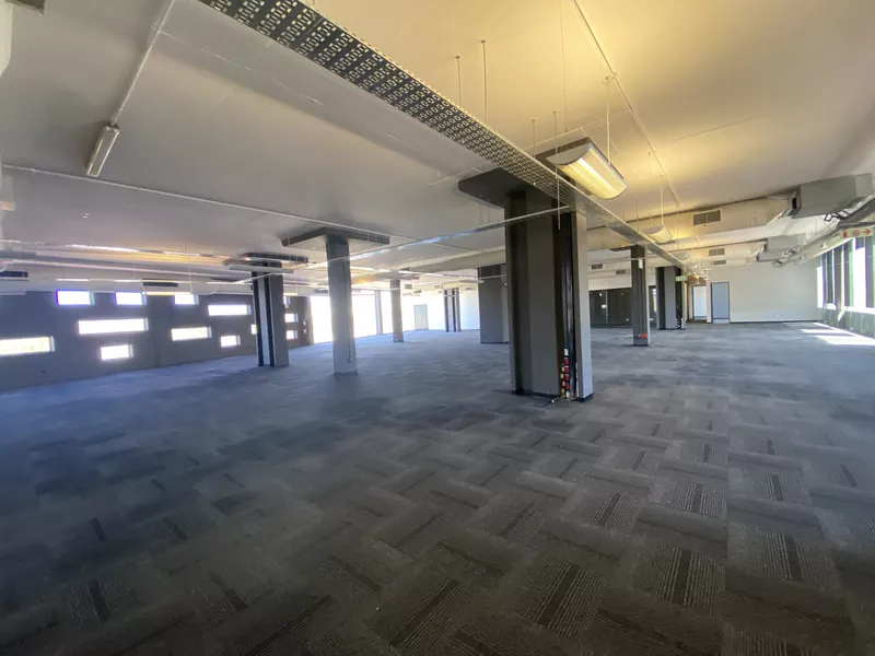 859 m² Office to let in Brooklyn, Northgate Business Park (photo 18)