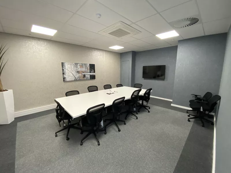400 m² Office to let in Cape Town City Centre/CBD, 35 Lower Long (photo 11)