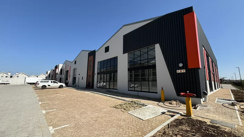 847 m² Industrial to let in Kraaifontein, 3 Tanzanite Crescent (photo 3)