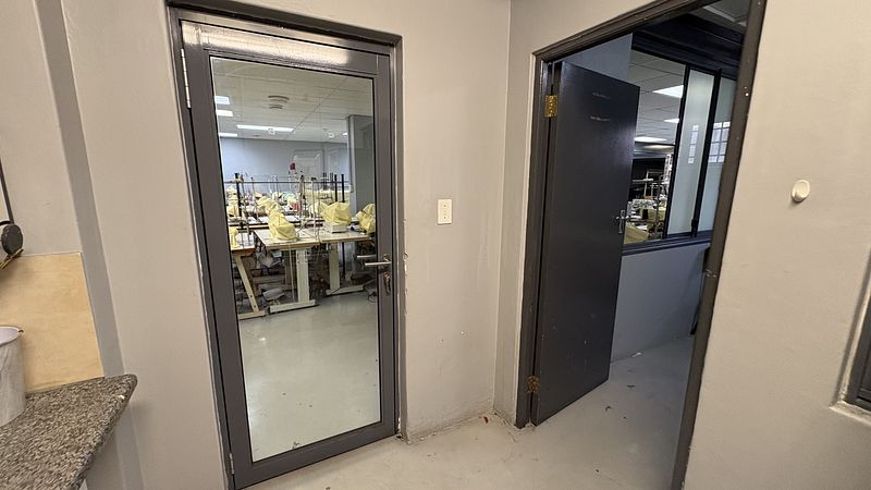 413 m² Office to let in Paarl, Urban Growth Park (photo 17)