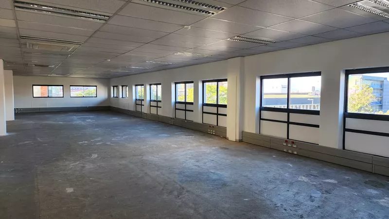 2 942 m² Office to let in Bellville, Ambition24hours (107 Voortrekker Road) (photo 7)