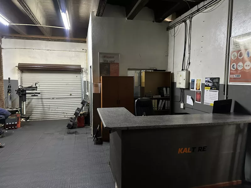 2 563 m² Industrial to let in Gauteng, 6 Beryllium Rd, Alrode, Warehouse (photo 57)