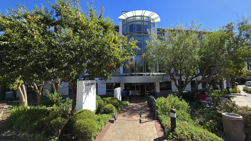 374 m² Office to let in Tijgerpark, Tijger Park Building 3 (photo 7)