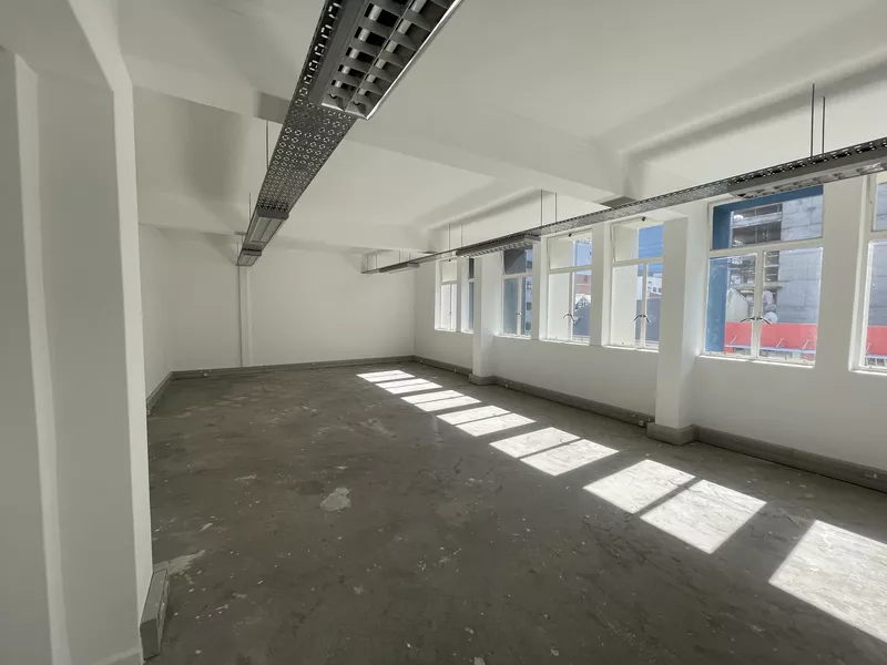 372 m² Office to let in Cape Town City Centre/CBD, 33 Waterkant (photo 9)