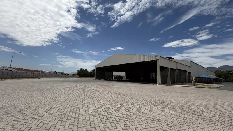 11 600 m² Industrial to let in Paarl, Lambrecht Street, Paarl (photo 6)