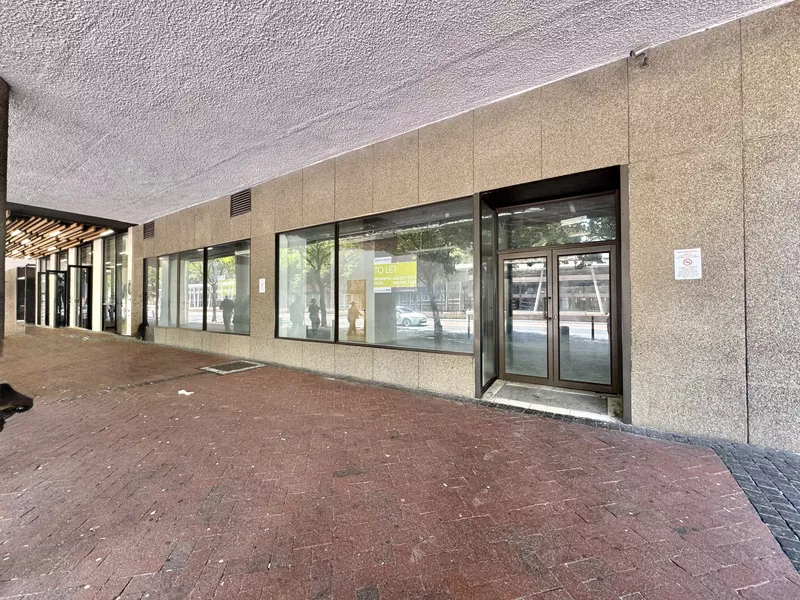 337 m² Retail property to let in Cape Town City Centre/CBD, 22 Hans Strijdom Avenue (photo 13)