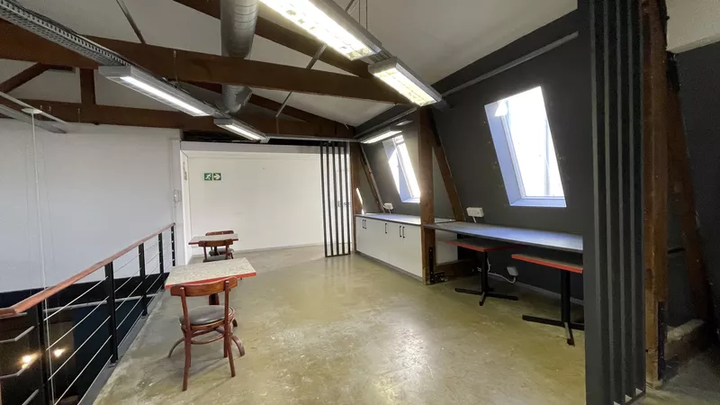 400 m² Office to let in Cape Town City Centre/CBD, 30 Keerom Street (photo 10)
