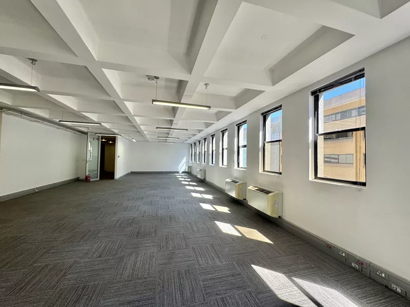 316 m² Office to let in Cape Town City Centre/CBD, 19 Louis Gradner (photo 8)