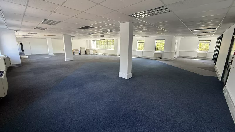 310 m² Office to let in Newlands, Boundary Terraces (PPS House) (photo 8)