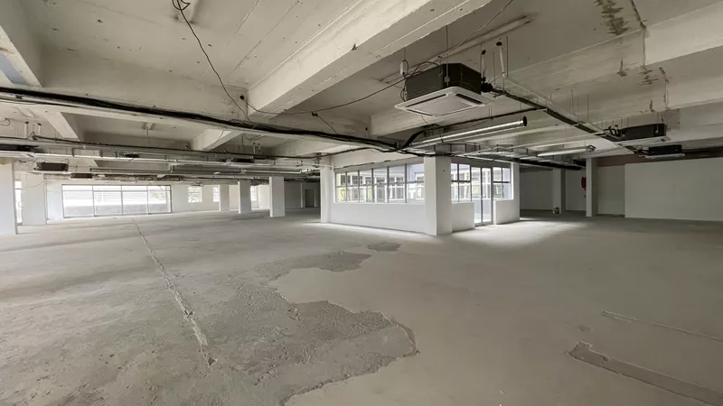 2 402 m² Office to let in Cape Town City Centre/CBD, Amber Place (photo 7)