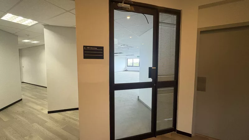166 m² Office to let in Tyger Valley, Parc du Cap 3 (photo 13)