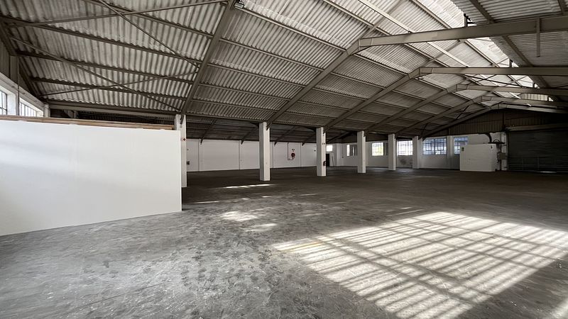 1103m² Warehouse, Ottery (photo 9)