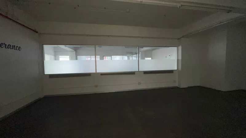 340 m² Office to let in Woodstock, Woodstock Exchange (photo 18)
