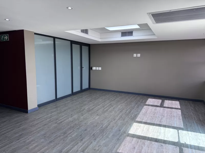 450 m² Office to let in Kraaifontein Industria, 28 Karee Road Offices (photo 13)