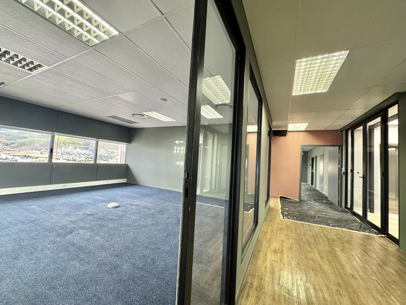 956 m² Office to let in Cape Town City Centre/CBD, The Box (photo 7)