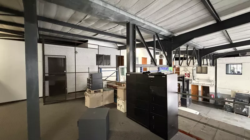 1 067 m² Industrial to let in Brackenfell, 9 Teejay Street (photo 18)