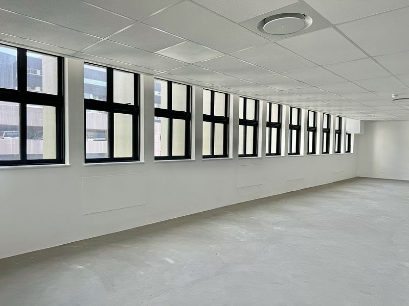 335 m² Office to let in Cape Town City Centre/CBD, 30 Waterkant (photo 12)