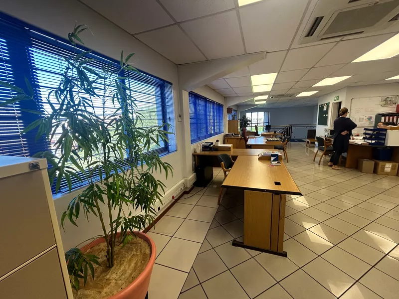 912 m² Industrial to let in Western Province Park, 11 Techno Cres (photo 28)