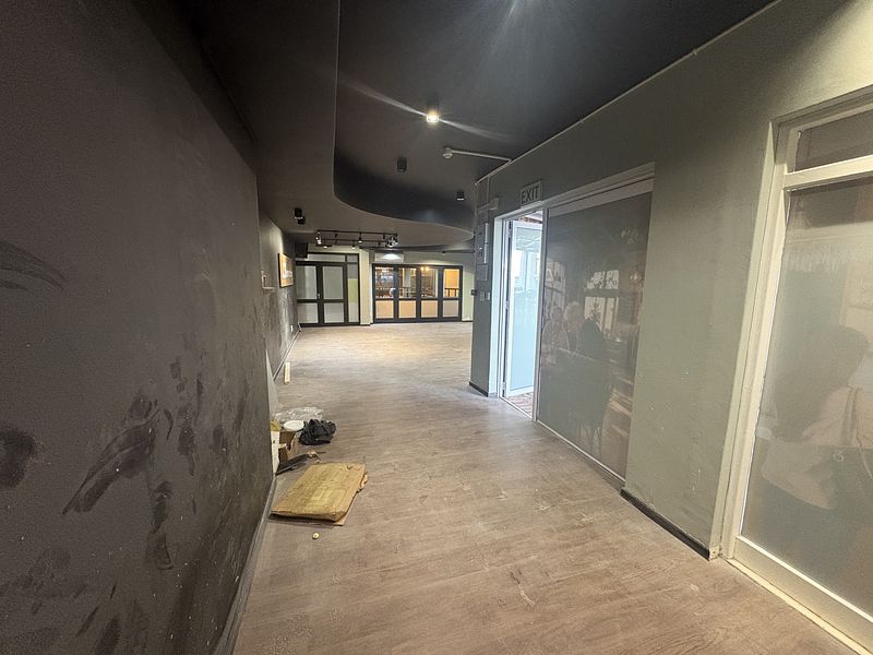 559 m² Retail property to let in Durbanville, IPIC Shopping Centre Aurora (photo 23)