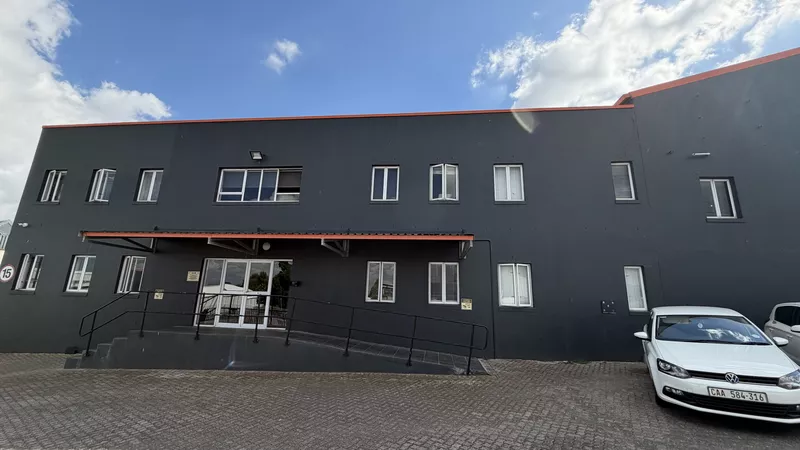 1 800 m² Industrial to let in Brackenfell, 111 Kruis Road (photo 27)