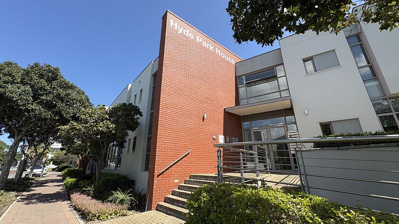 116 m² Office to let in Century City, Hyde Park (photo 18)