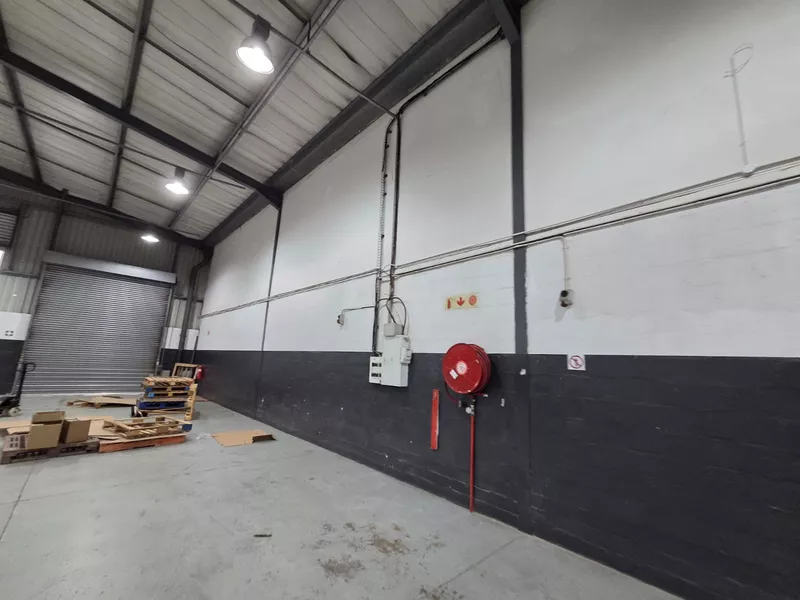 528 m² Industrial to let in Firgrove Rural, The Grove Business Estate (photo 27)