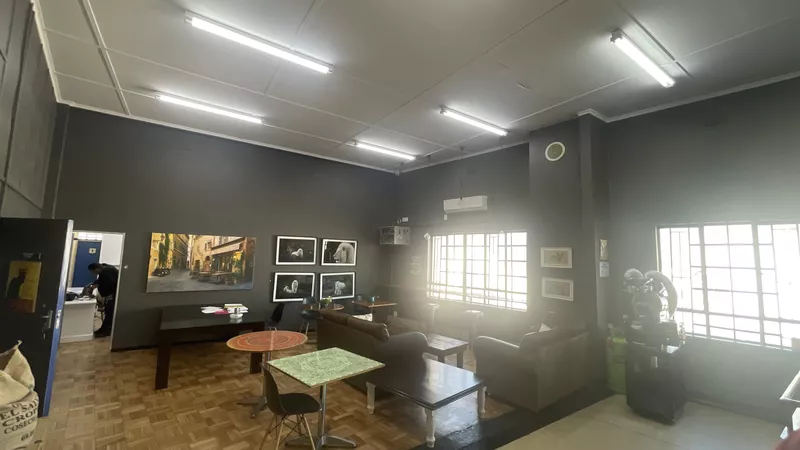 945 m² Industrial to let in Observatory, St Michael Park Unit 8 (photo 18)