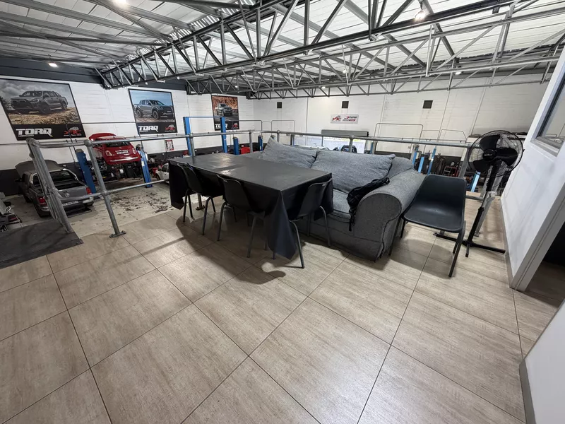 746 m² Industrial to let in Stikland Industrial, 8 Buchan (photo 11)