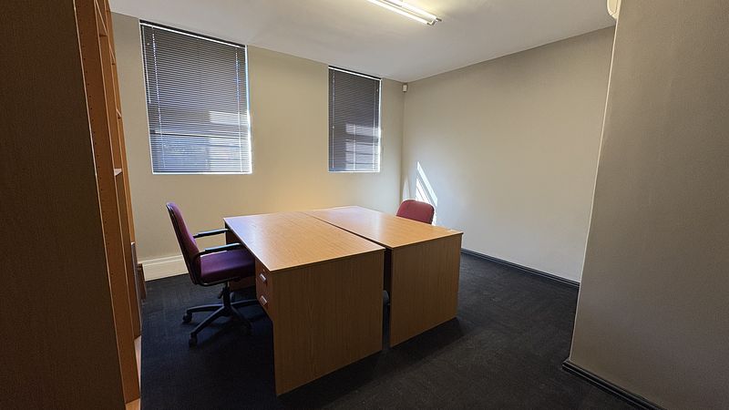 197 m² Office to let in Tyger Valley, Amber Place (photo 20)