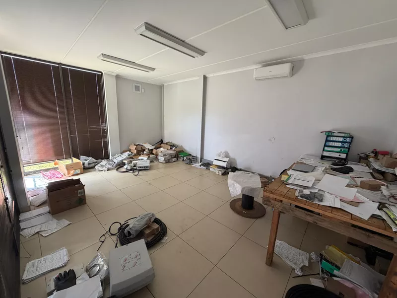 519 m² Industrial to let in Stikland Industrial, Willow Park (photo 16)