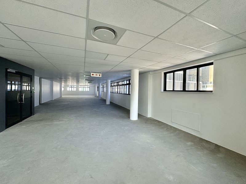 335 m² Office to let in Cape Town City Centre/CBD, 30 Waterkant (photo 9)