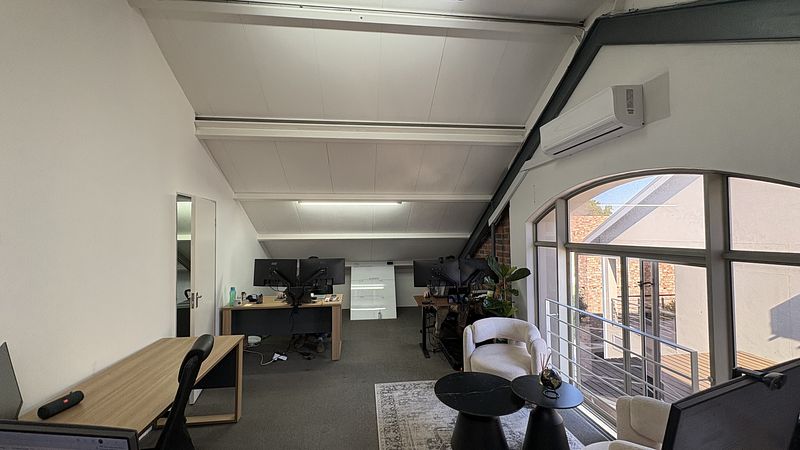 215 m² Office to let in Durbanville, Monaco Square (photo 19)