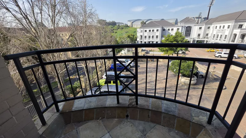 684 m² Office to let in South Gate Office Park, Waterside Place (photo 35)