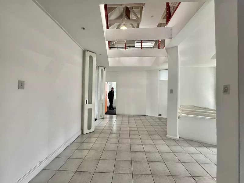400 m² Office to let in Cape Town City Centre/CBD, 81 St Johns Street (photo 19)