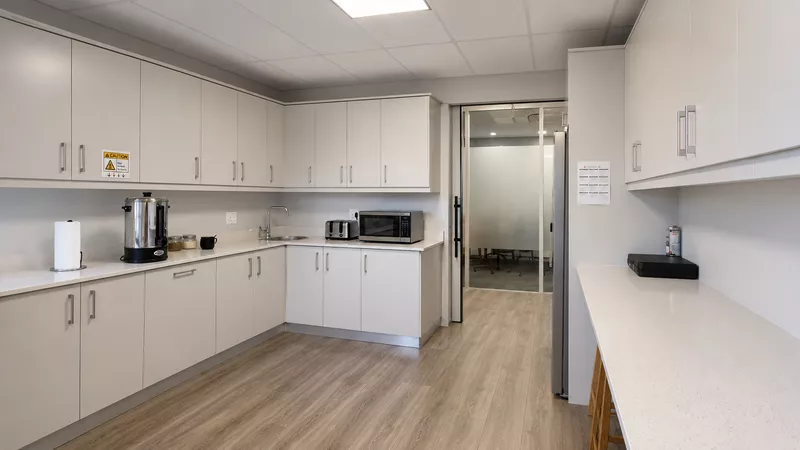 479 m² Office to let in Vineyard Office Estate, Vineyards Office Estate - Regent House (photo 23)